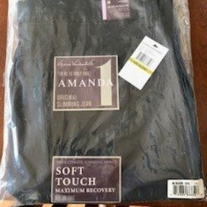 Gloria Vanderbuilt straight Leg Twill Jean